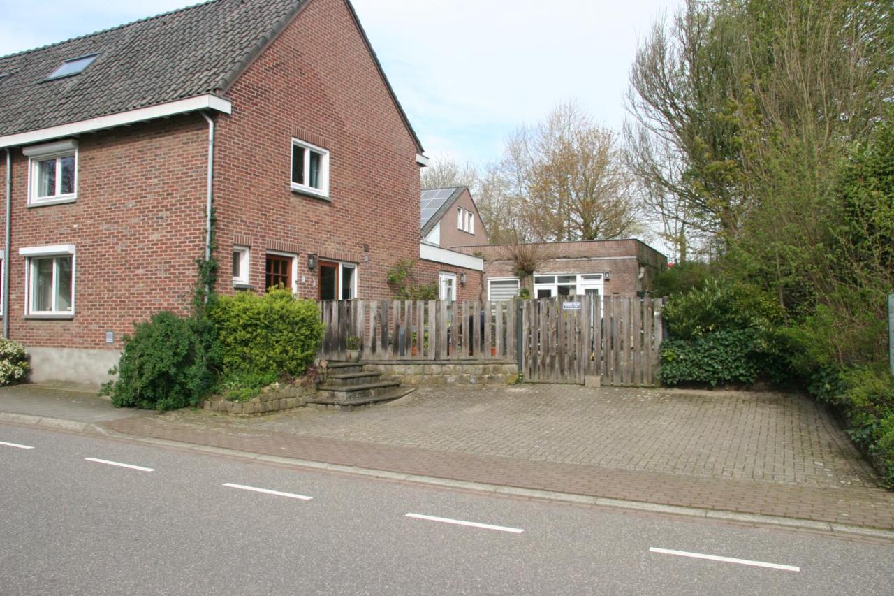 Gulpdal Vakantiewoningen. غولبين المظهر الخارجي الصورة